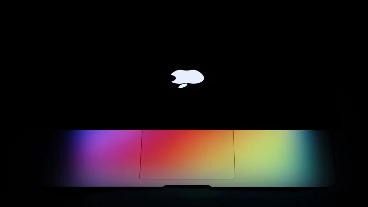 Apple Şarj Aletine Yazılım Güncellemesi: İşte Detaylar 1 Apple Şarj Aletine Yazılım Güncellemesi: İşte Detaylar - Detay Görseli