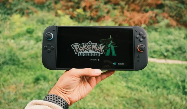 Nintendo Switch 2 Zelda 40. Yıl Özel Sürümü ön siparişe açıldı duyurusuyla tanıtılan koleksiyon konsolu tasarımı.