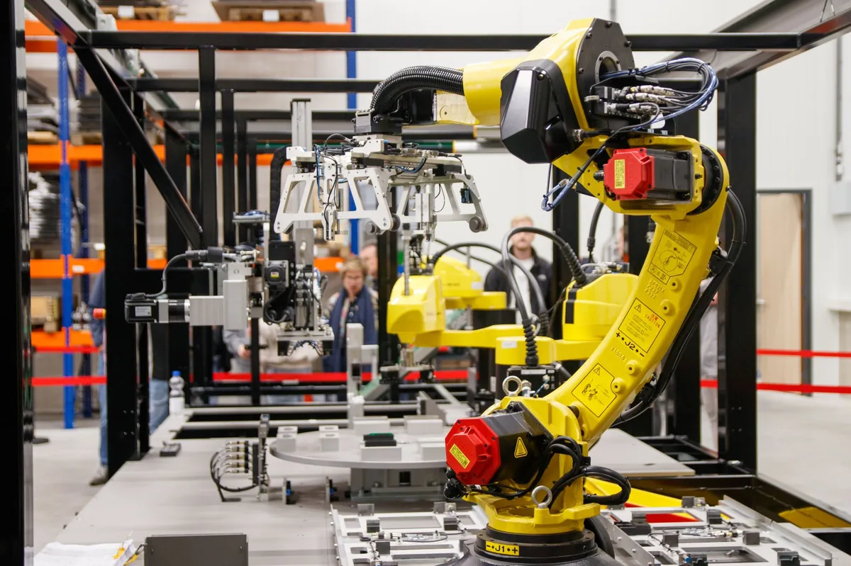 XPeng İnsansı Robot Üretim Hattını Devreye Aldı 1 XPeng İnsansı Robot Üretim Hattını Devreye Aldı - Detay Görseli